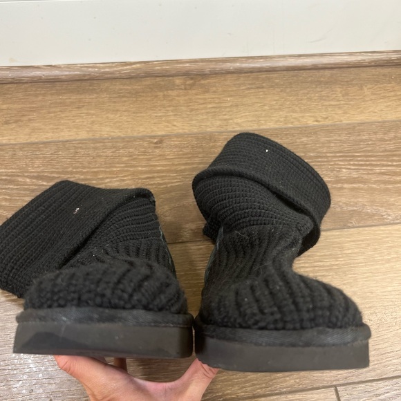 Womens UGG Classic Cardy Boots - Picture 8 of 9